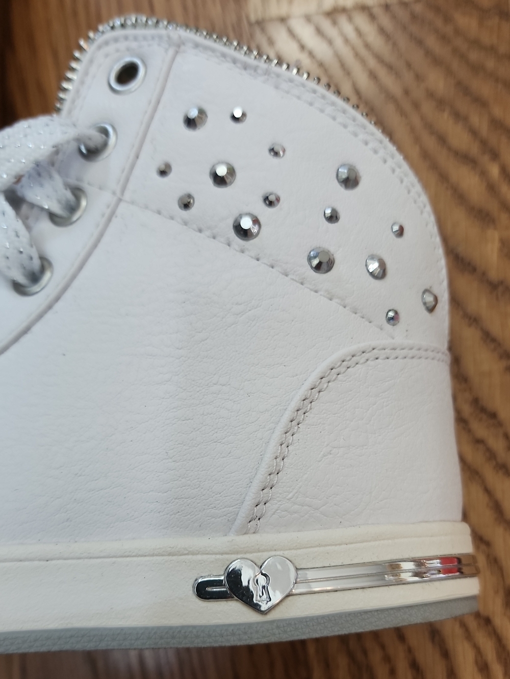 NIB Skechers Girls Shoutouts Zipper Fancy High Top Sneakers White Silver Size 3 - Picture 5 of 11